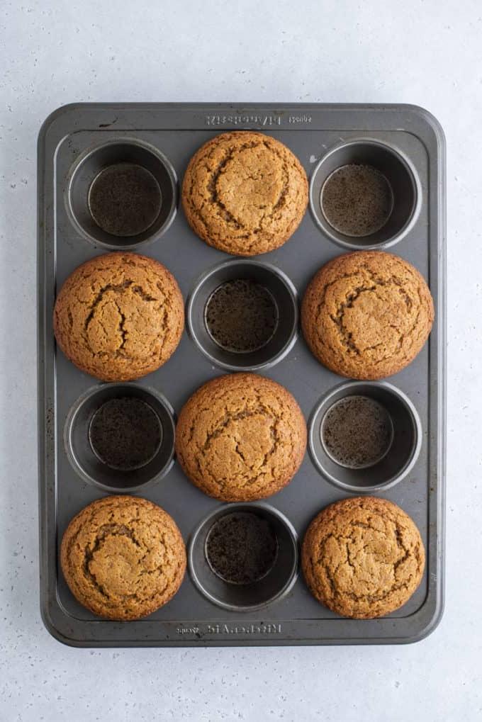 Muffin al pan di zenzero 7 Muffin al pan di zenzero cotti