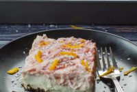Effortless Creamy Rhubarb Bars