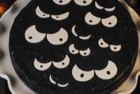 Ghoulishly Good Halloween Cheesecake