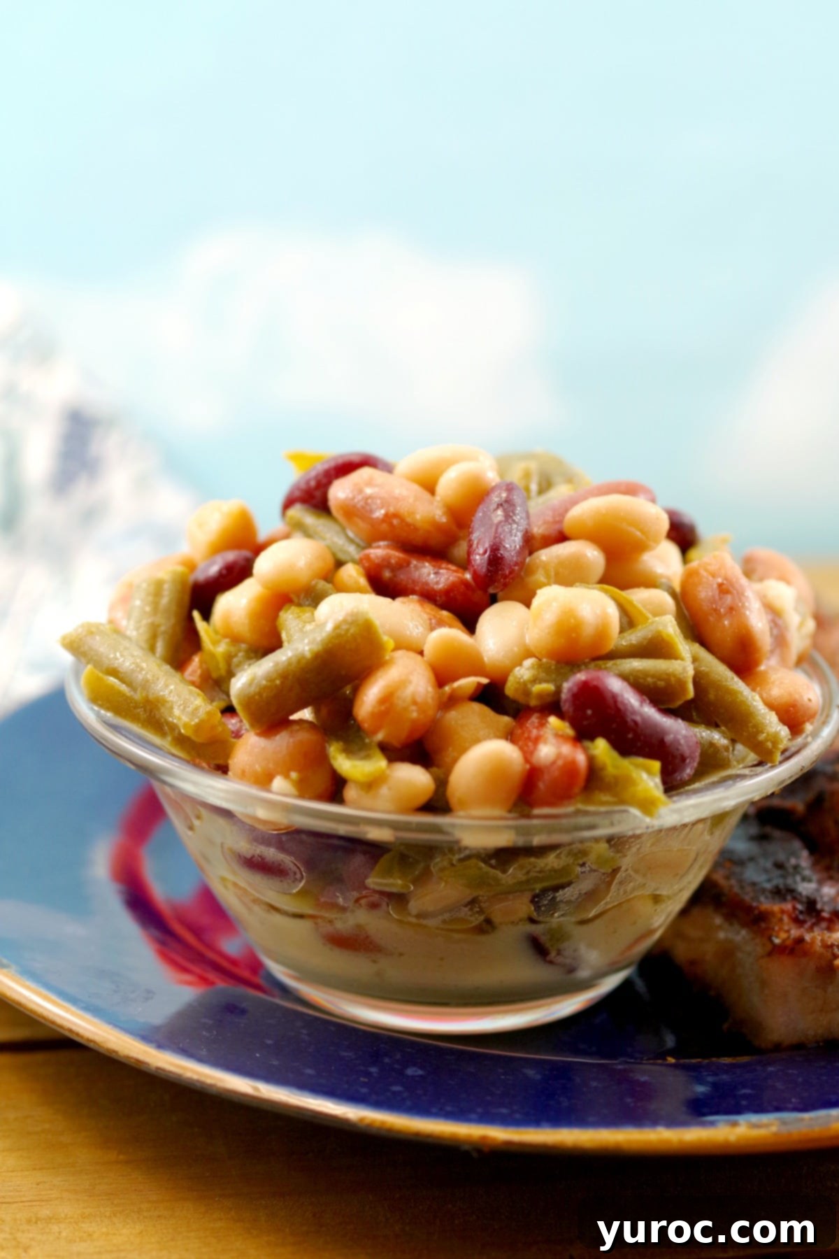 Effortless Mixed Bean Salad 4 Easy bean salad (vegan) #bean salad #BBQ side salad | foodmeanderings.com