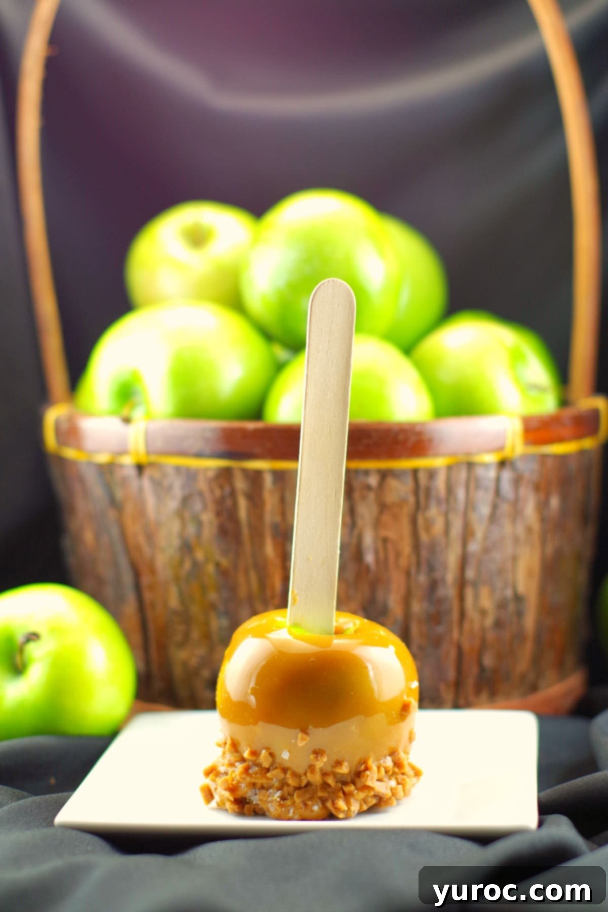 Halloween Apples History | #halloweenapples - Foodmeanderings.com