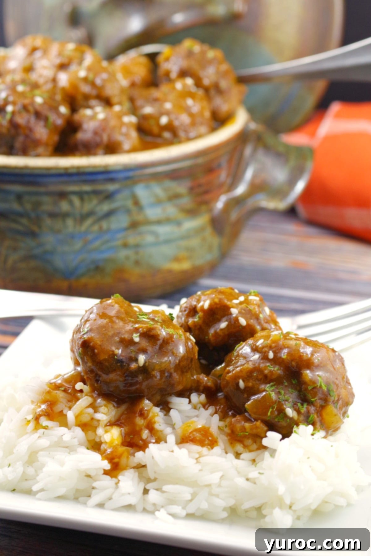 Sticky Sweet and Sour Slow Cooker Meatballs 12 Sweet & Sour Slow Cooker Meatballs | #slowcooker #meatballs #sweetandsour