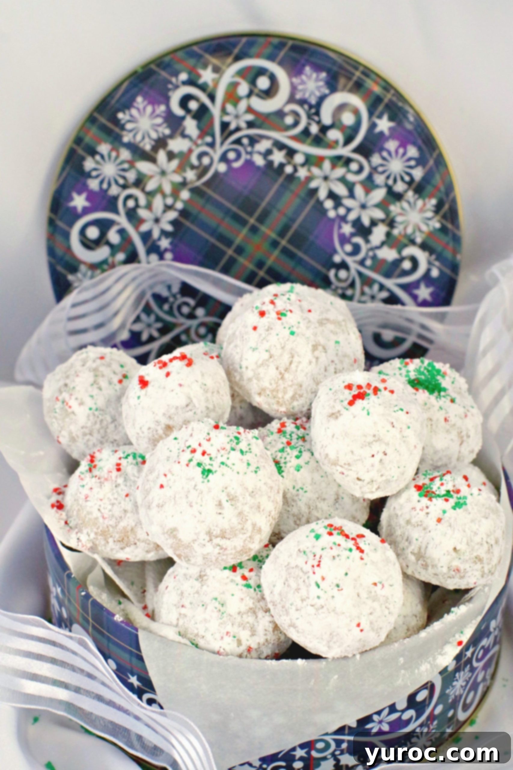 Winter Spice Almond Snow Puffs 16 Snowball cookies in blue tin, ideal for Christmas gifts or display