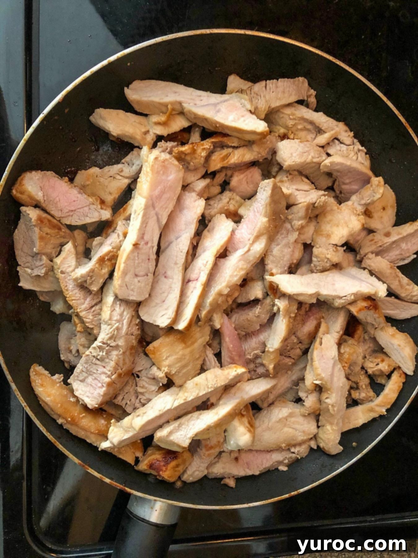Weeknight Thai Pork Noodles 5 sliced pork in frying pan